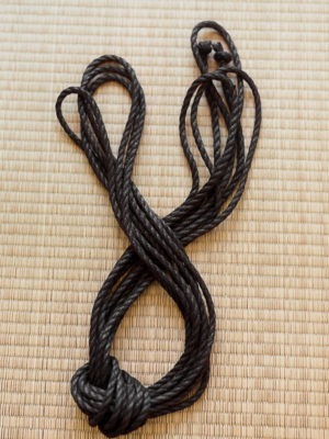 Cordes jute noires Ogawa 8m 6mm