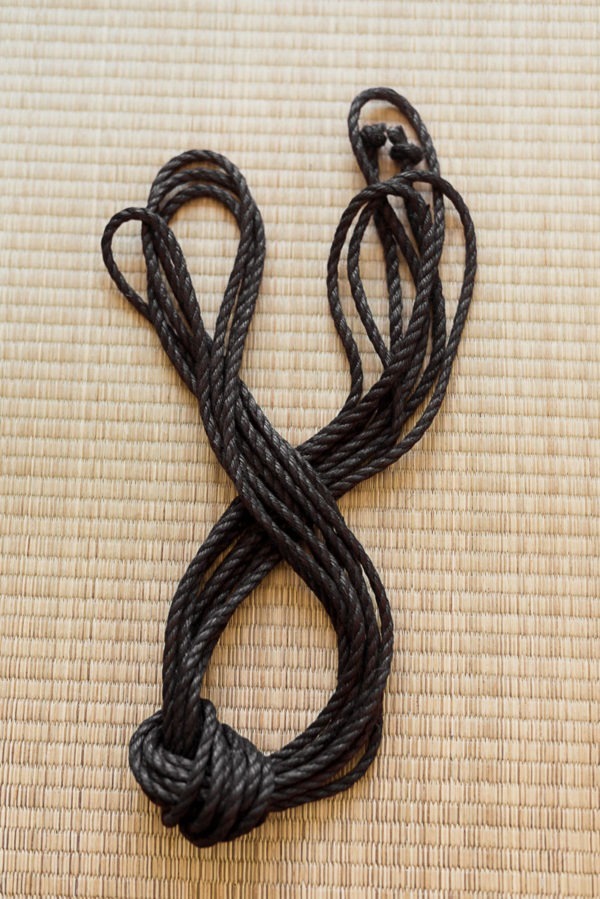 Cordes jute noires Ogawa 8m 6mm