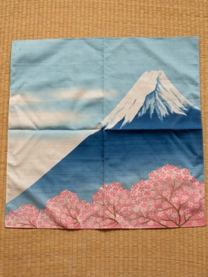 Furoshiki Mont Fuji et fleurs de cerisier